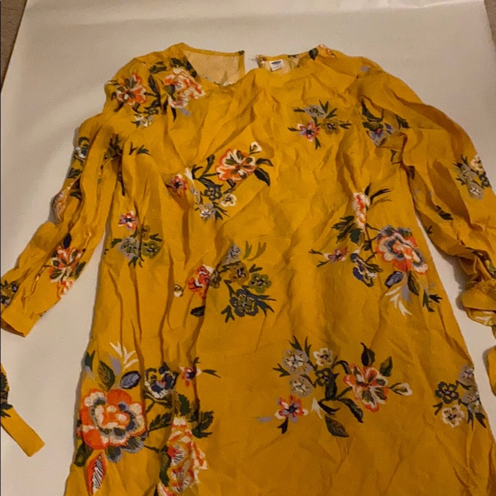 Old Navy Yellow Floral Dress